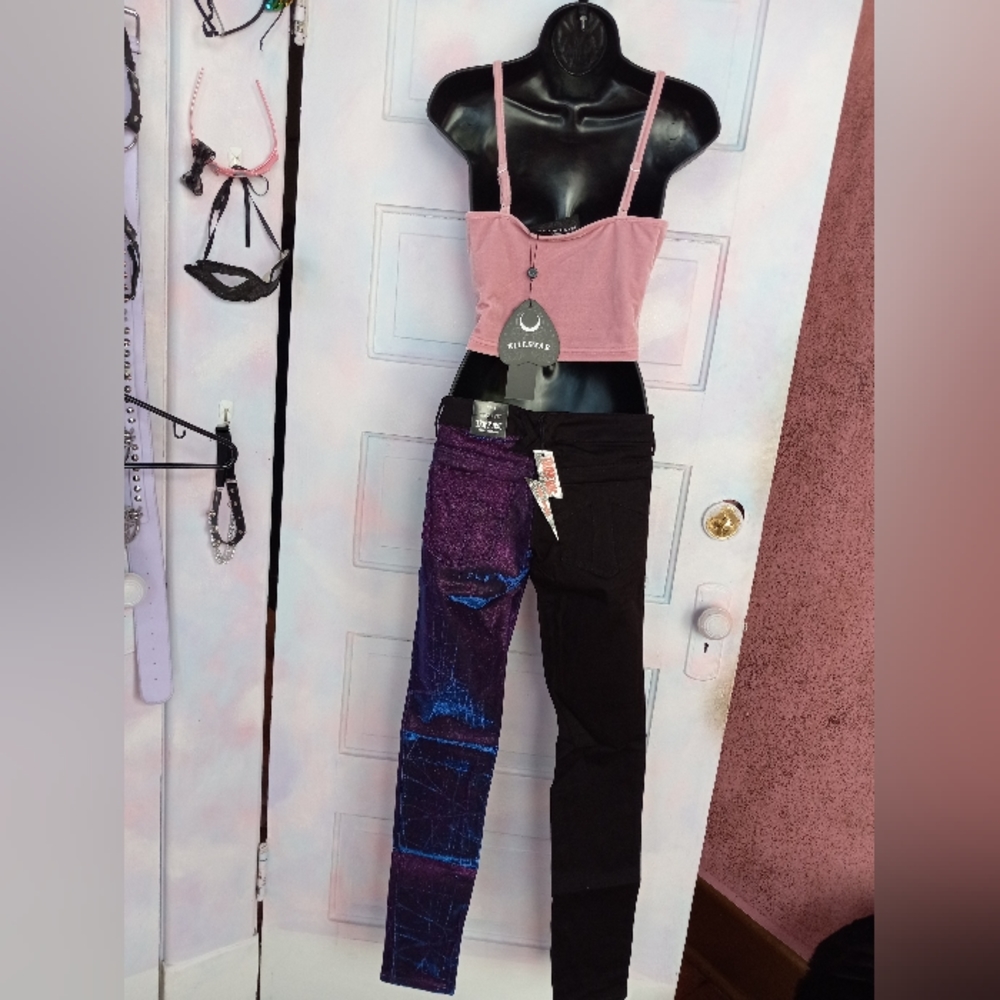 Killstar velvet soft pink pentagram strappy crop tank top! Nwt! - Picture 4 of 5